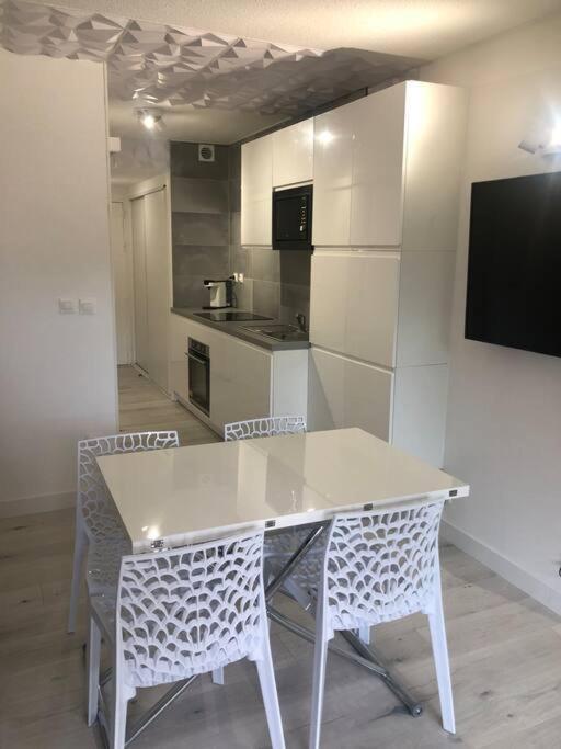 Studio 25M2 Hyeres Plages 외부 사진